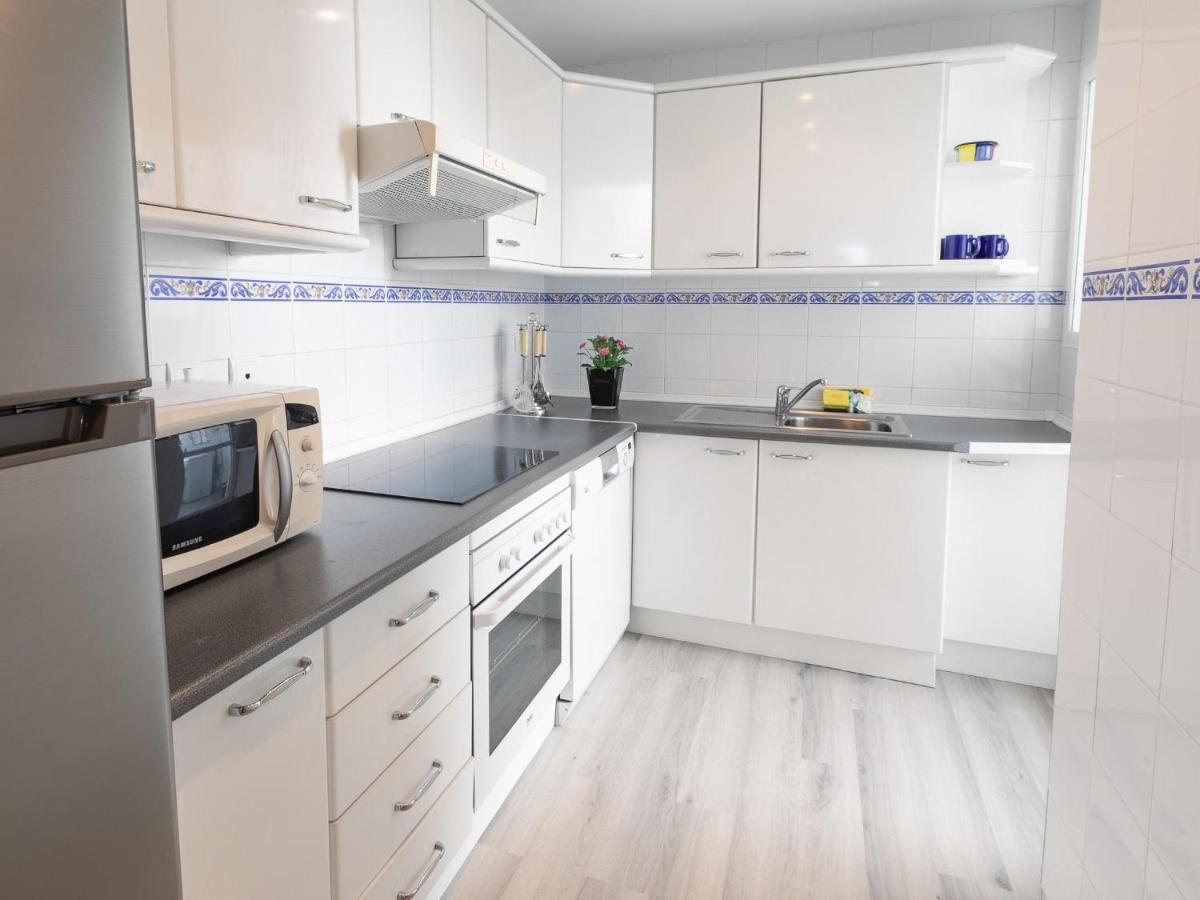 Vacation I Terrazas De Banus, Romantic, Jacuzzi, Pet-friendly, Cosy Duplex Penthouse, 2min Walk To Marina Appartamento